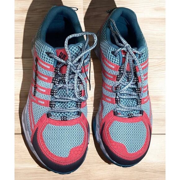 Columbia techlite waterproof hiking shoes women’s 10 gray red - Picture 1 of 6
